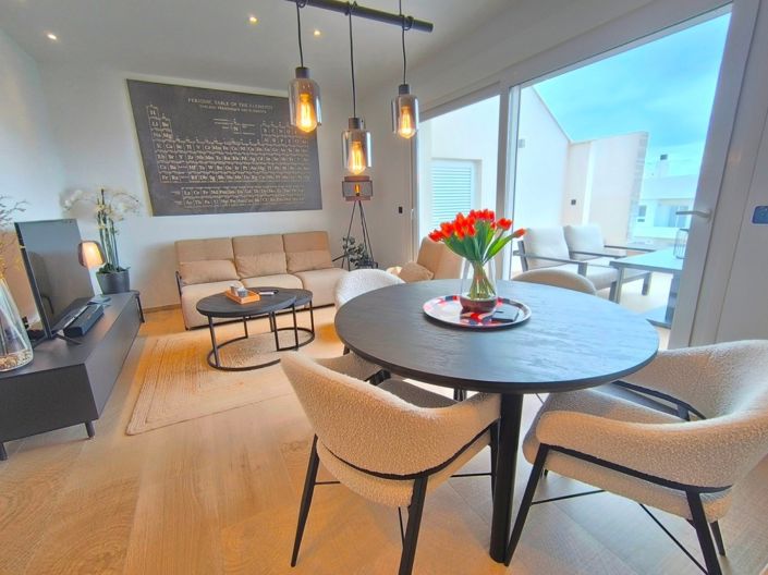 Image No.7-2 Bed Apartment for sale