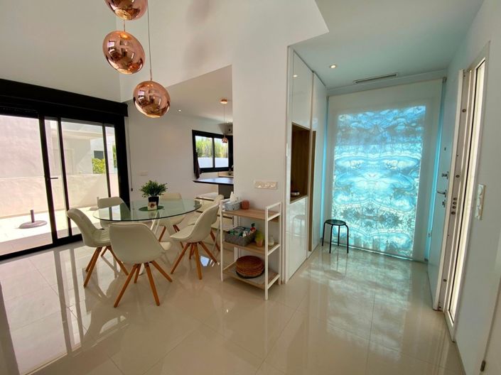 Image No.19-3 Bed Villa for sale