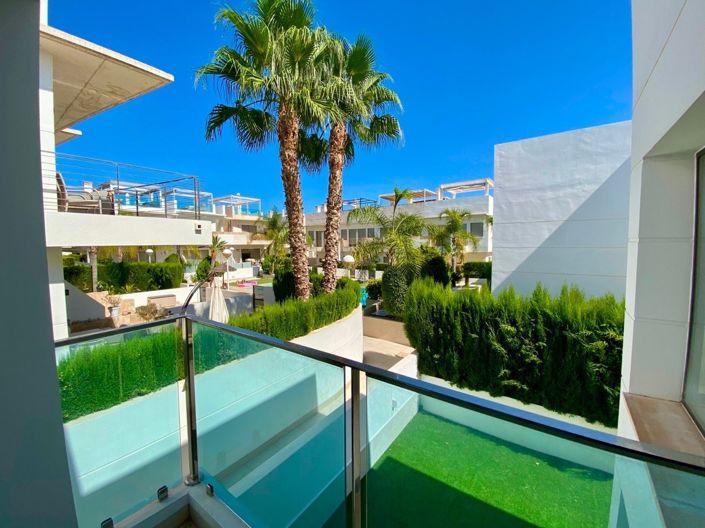 Image No.54-3 Bed Villa for sale