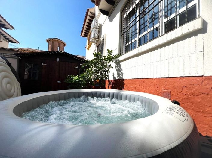 Image No.28-2 Bed Townhouse for sale