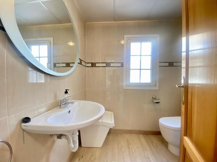 Image No.15-3 Bed Villa for sale