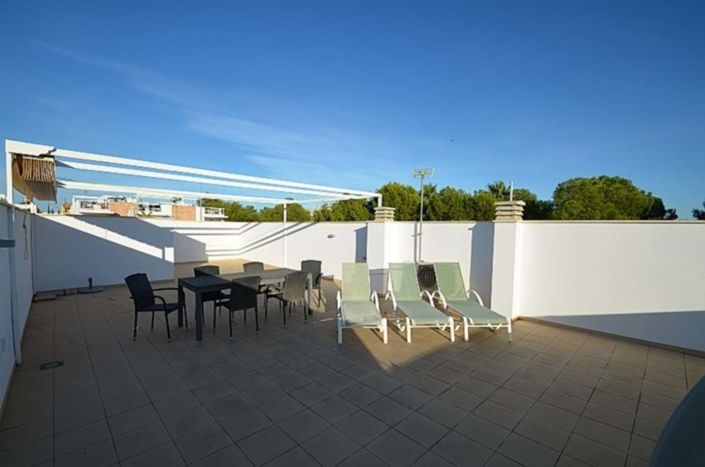 Image No.16-2 Bed Villa for sale