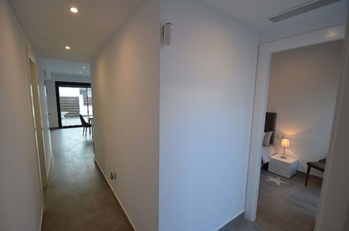 Image No.19-2 Bed Villa for sale