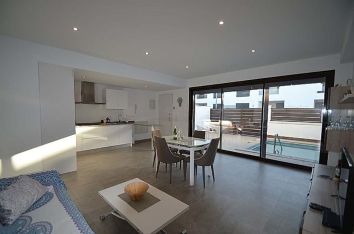 Image No.2-2 Bed Villa for sale