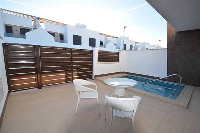 Image No.3-2 Bed Villa for sale