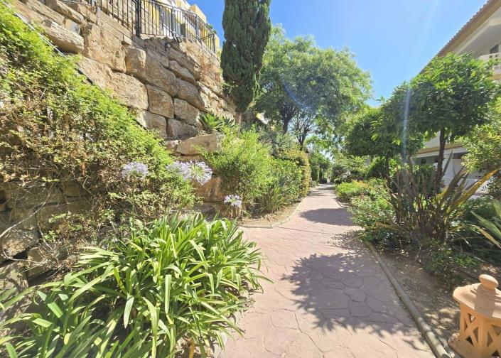 Image No.24-2 Bed Apartment for sale