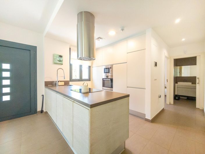 Image No.19-3 Bed Villa for sale