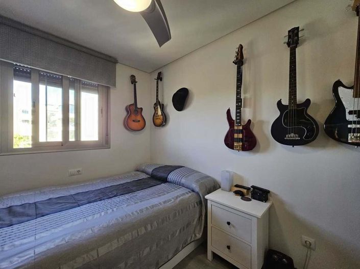 Image No.10-2 Bed Apartment for sale