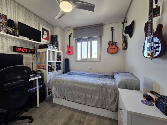 Image No.11-2 Bed Apartment for sale