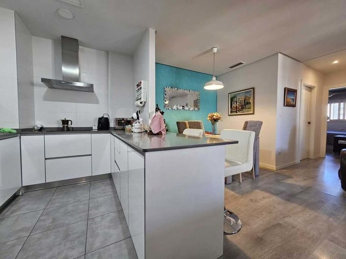 Image No.16-2 Bed Apartment for sale