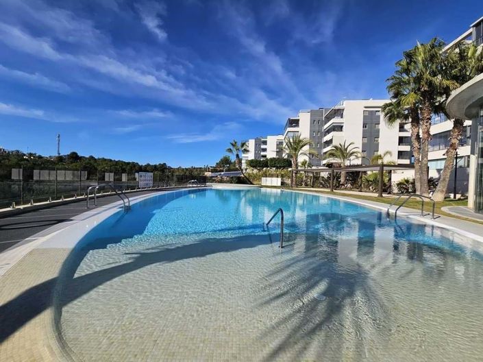 Image No.24-2 Bed Apartment for sale