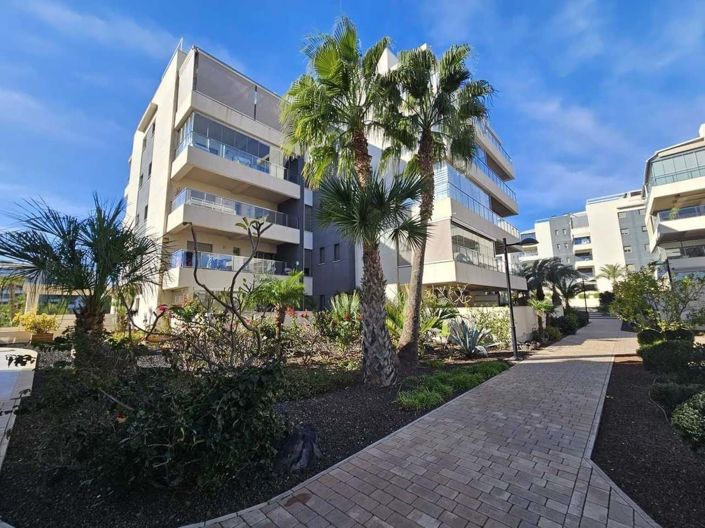 Image No.25-2 Bed Apartment for sale