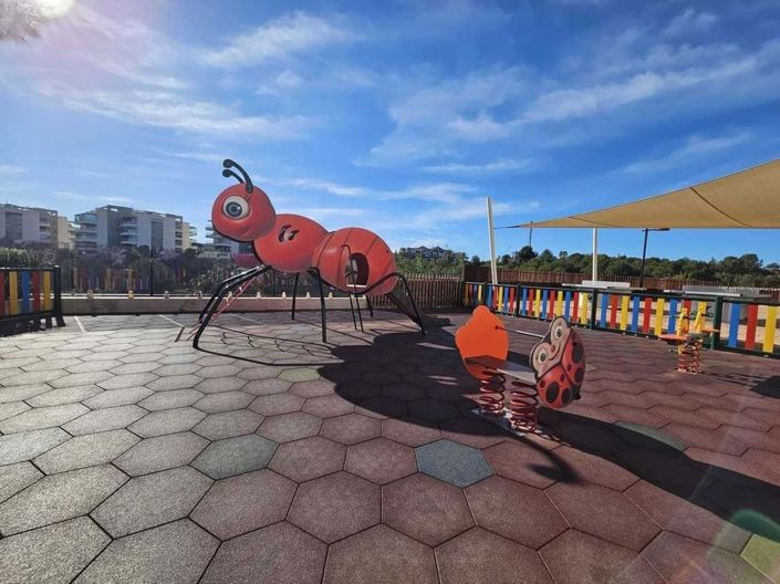 Image No.32-2 Bed Apartment for sale