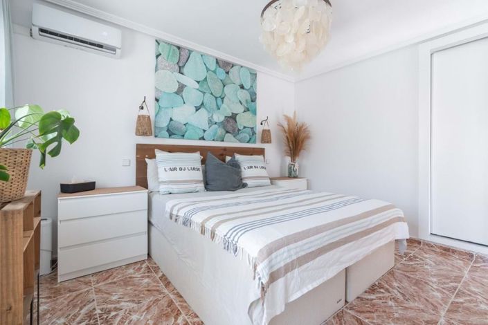 Image No.14-4 Bed Villa for sale