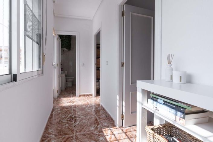 Image No.26-4 Bed Villa for sale