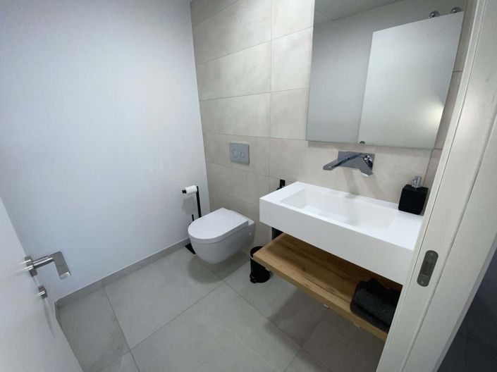 Image No.14-4 Bed Apartment for sale