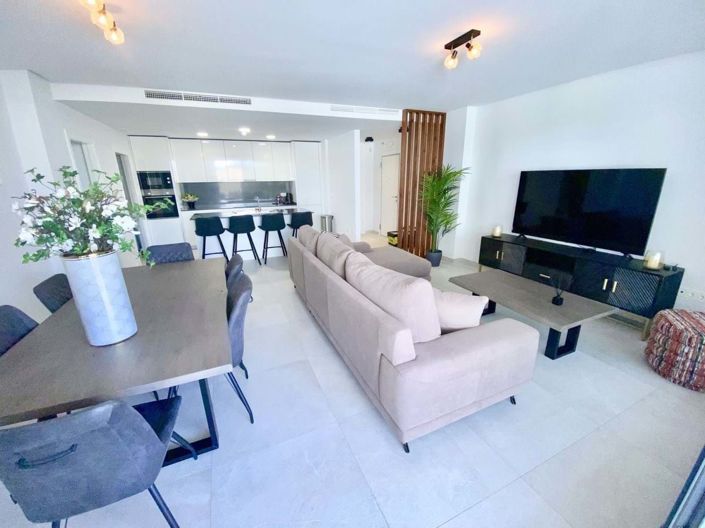 Image No.4-4 Bed Apartment for sale