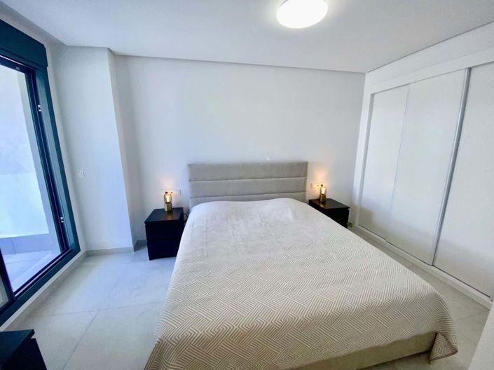 Image No.9-4 Bed Apartment for sale