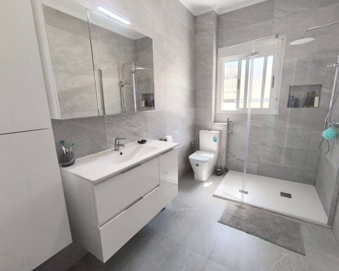 Image No.12-3 Bed Apartment for sale