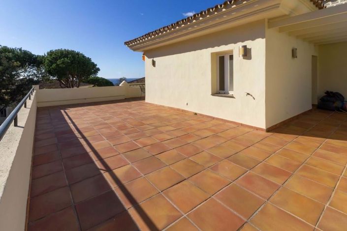 Image No.21-2 Bed Penthouse for sale