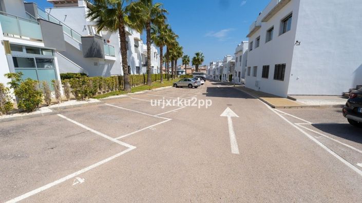 Image No.34-2 Bed Bungalow for sale