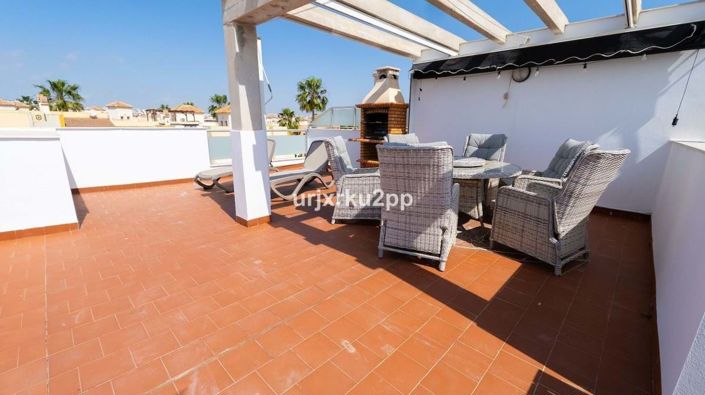 Image No.5-2 Bed Bungalow for sale