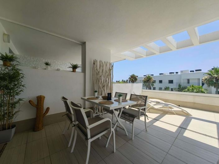 Image No.17-2 Bed Apartment for sale