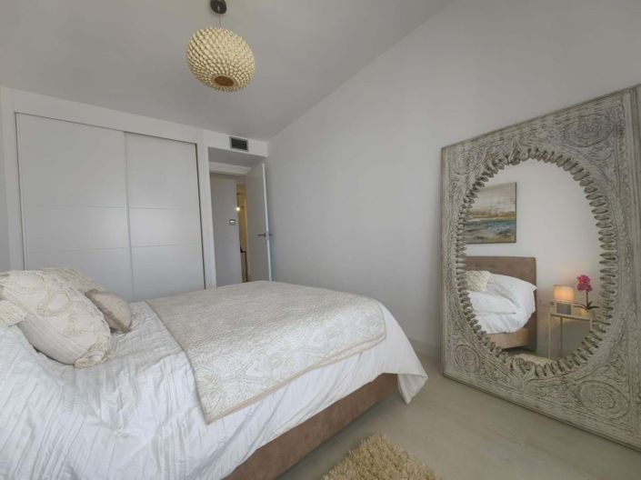 Image No.23-2 Bed Apartment for sale