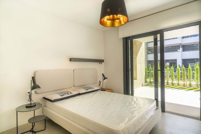 Image No.11-2 Bed Apartment for sale