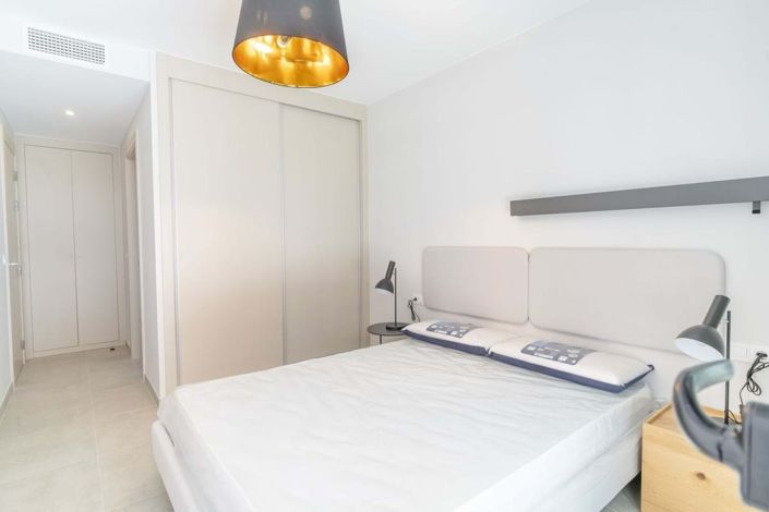 Image No.12-2 Bed Apartment for sale