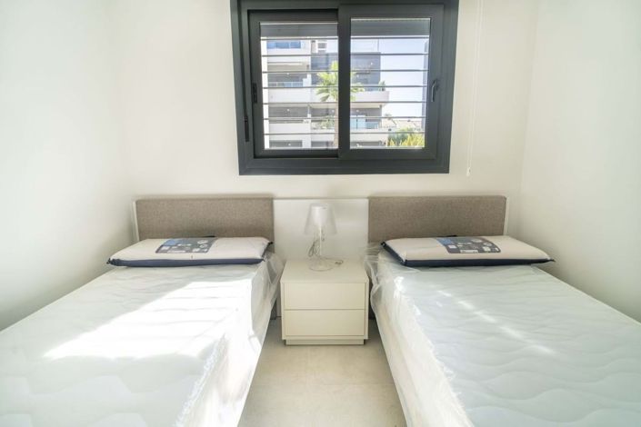 Image No.15-2 Bed Apartment for sale