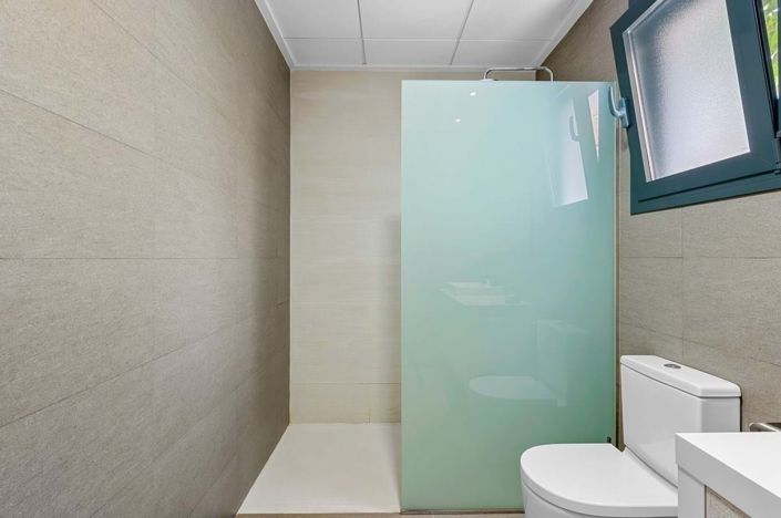 Image No.11-3 Bed Villa for sale