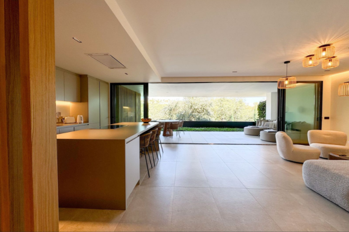 Image No.14-2 Bed Apartment for sale