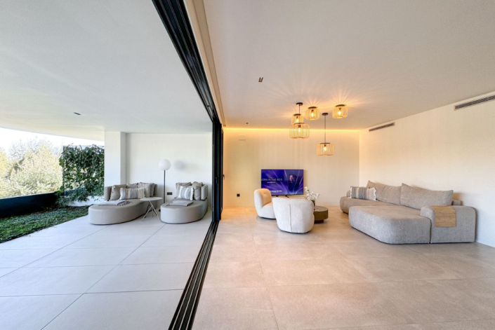 Image No.7-2 Bed Apartment for sale