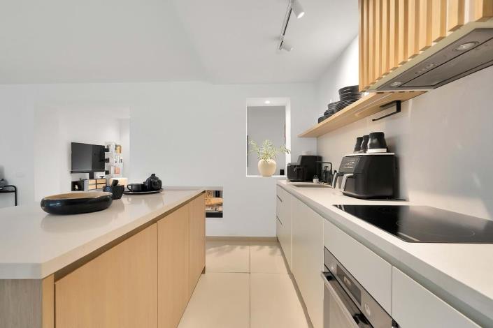 Image No.8-2 Bed Apartment for sale