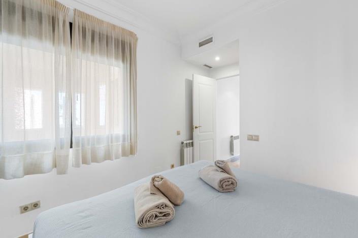 Image No.17-2 Bed Apartment for sale