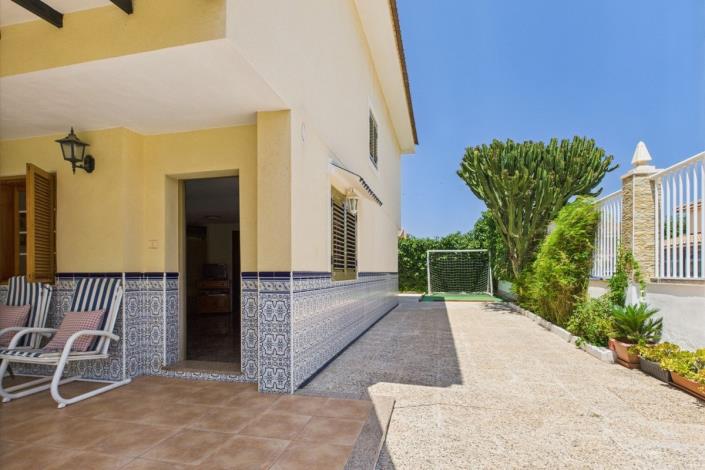 Image No.8-4 Bed Townhouse for sale