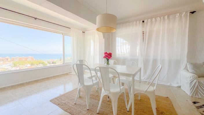 Image No.5-3 Bed Villa for sale