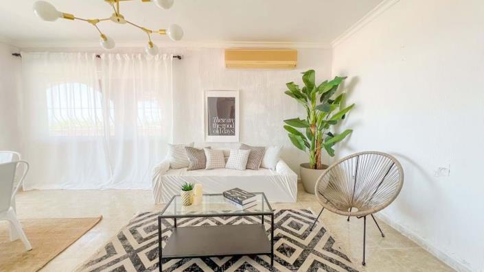 Image No.7-3 Bed Villa for sale