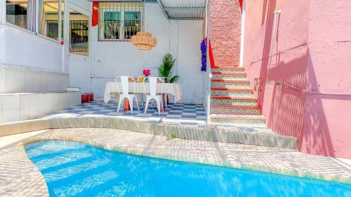 Image No.57-3 Bed Villa for sale