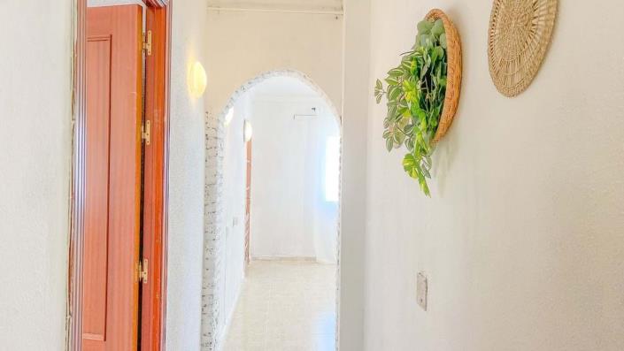 Image No.34-3 Bed Villa for sale