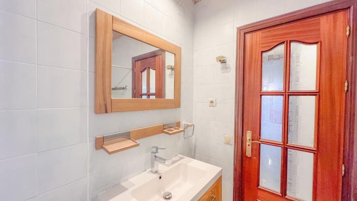 Image No.40-3 Bed Villa for sale