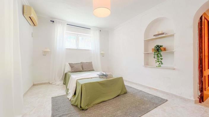 Image No.44-3 Bed Villa for sale