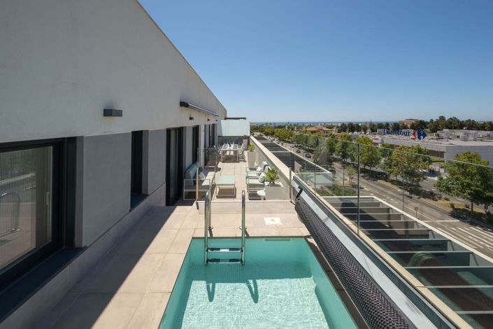 Image No.23-3 Bed Penthouse for sale