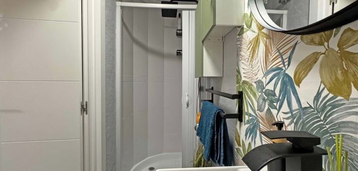 Image No.17-2 Bed Townhouse for sale