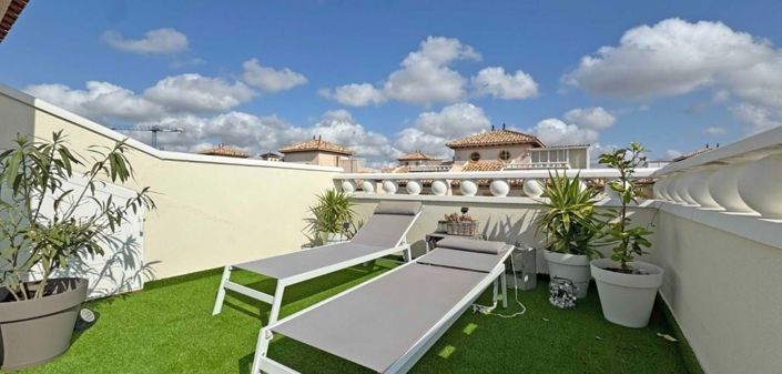 Image No.3-2 Bed Townhouse for sale