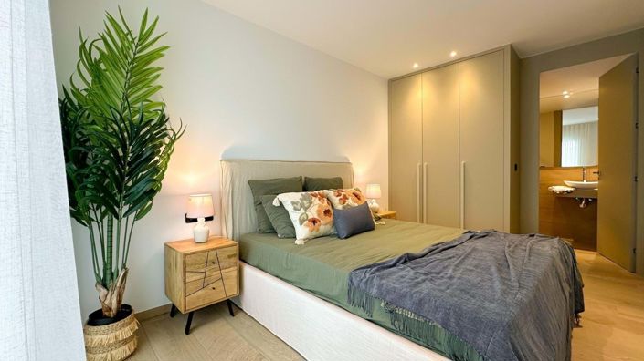 Image No.15-2 Bed Bungalow for sale