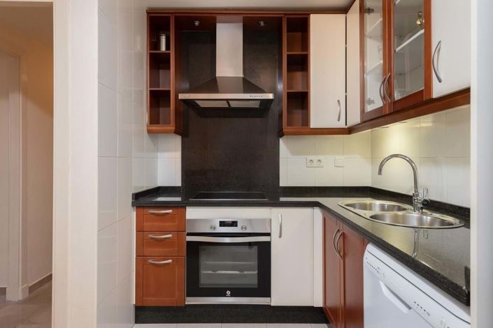 Image No.14-2 Bed Apartment for sale