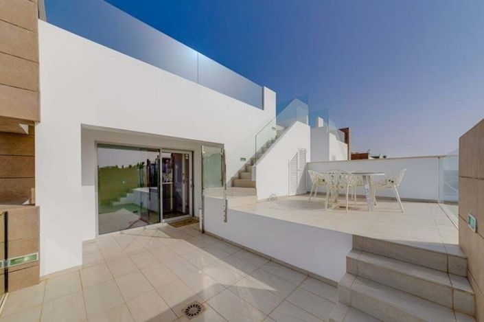 Image No.25-3 Bed Villa for sale