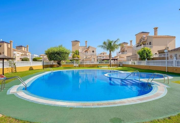 Image No.25-2 Bed Penthouse for sale